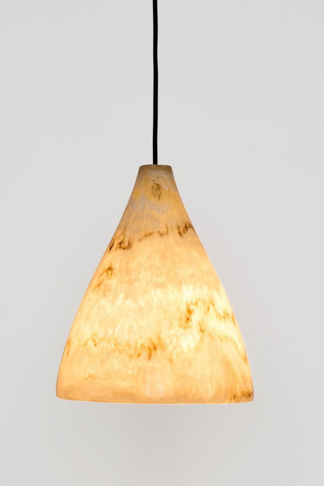 Sora Resin Pendant Light