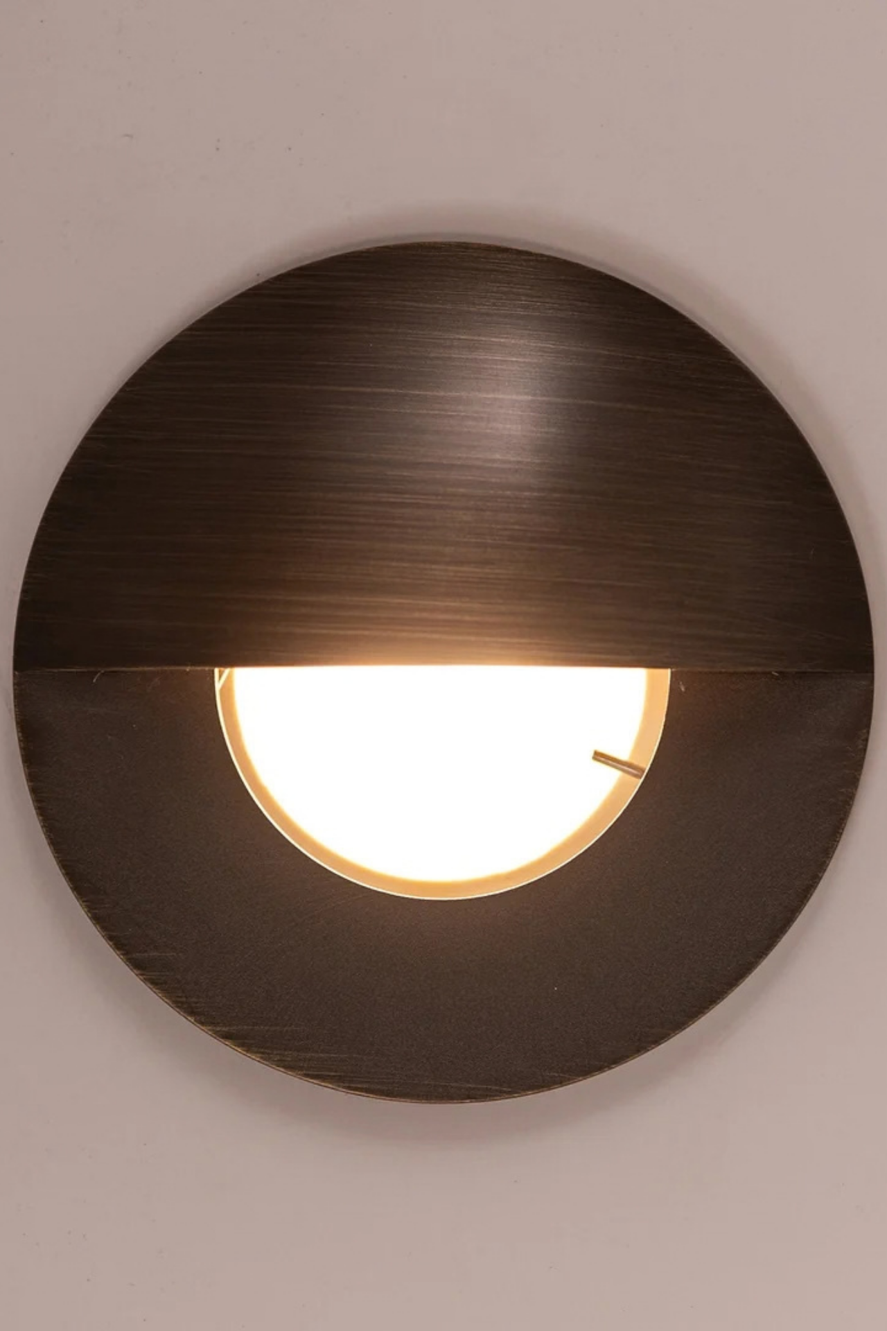Oslo Recessed Low Voltage Eyelid Step Light
