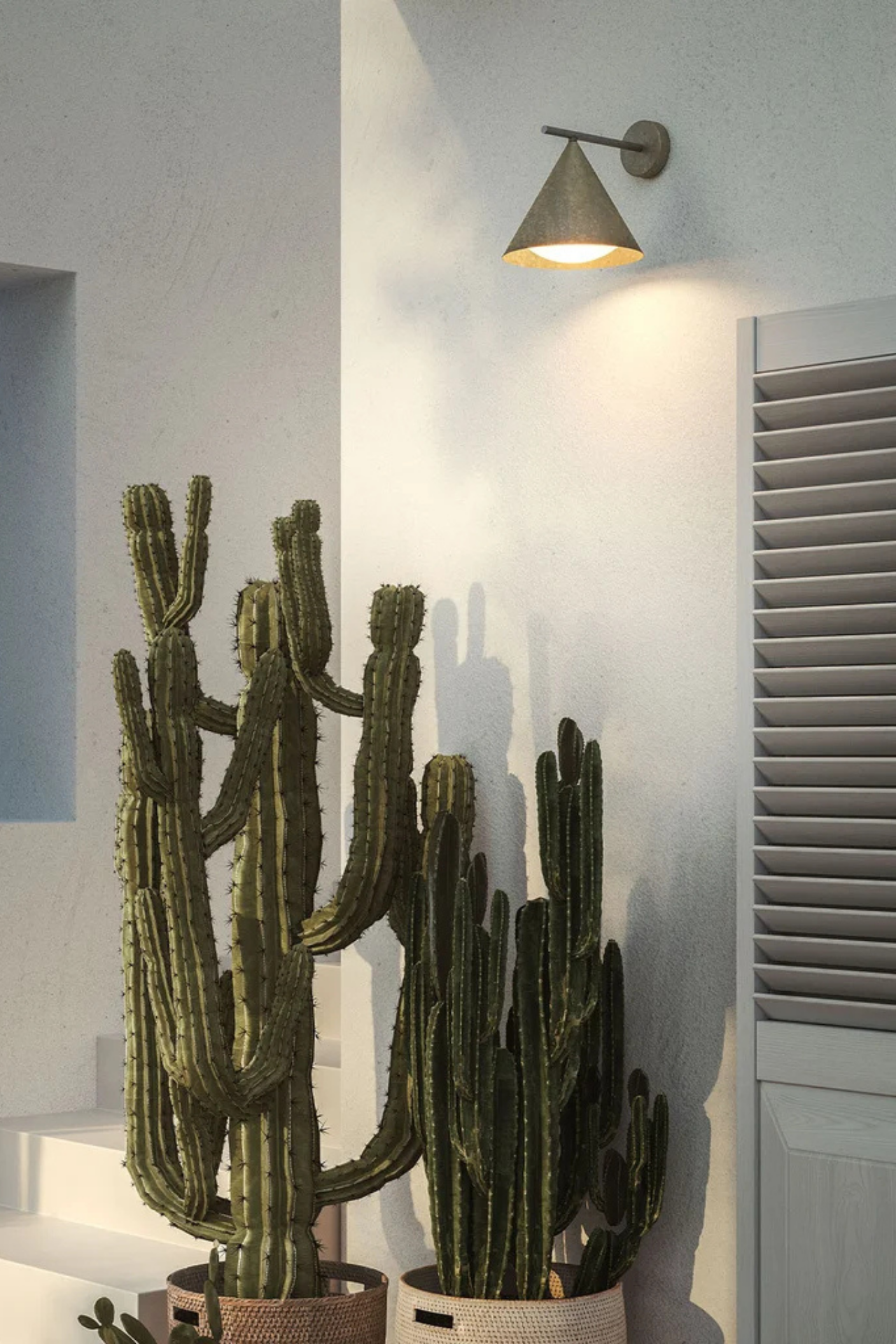 Straight Arm Iron Cone Wall Light