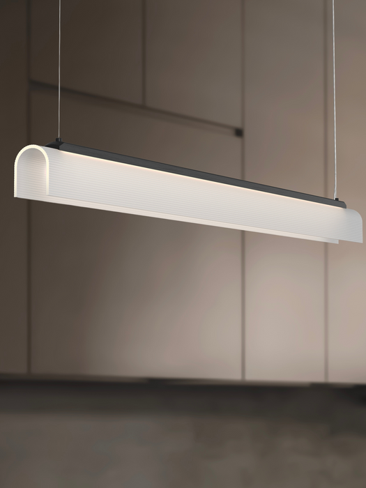 Edge Linear Pendant