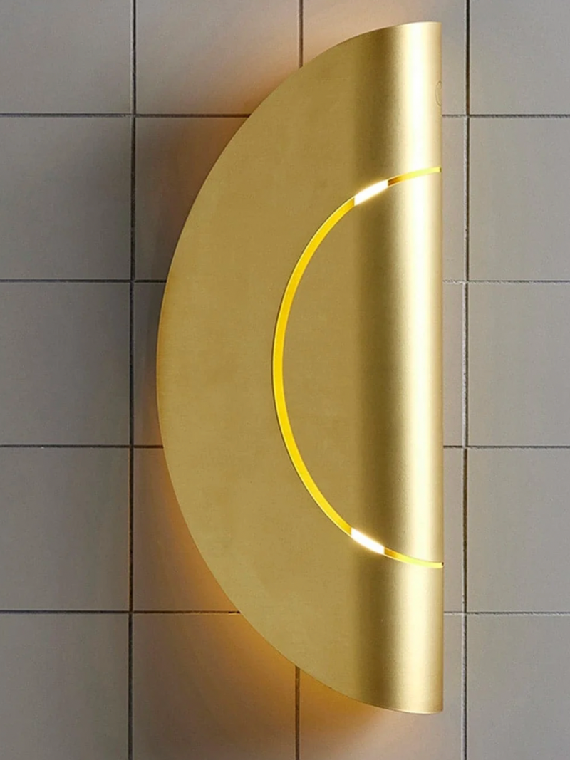 Furl Circle Wall Light