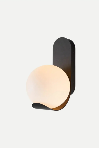 Dalius Wall Light