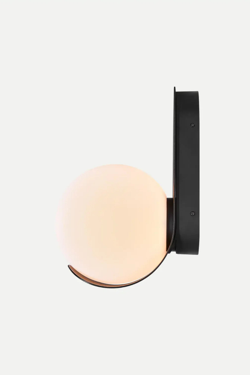 Dalius Wall Light