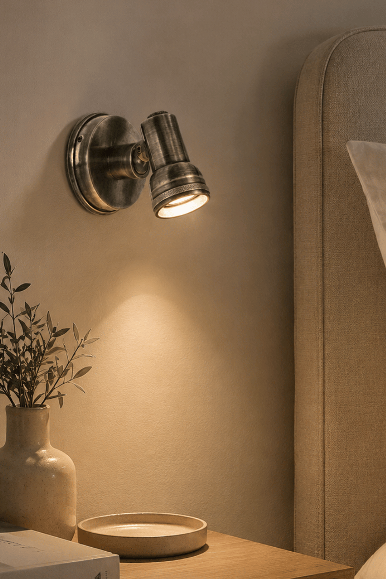 Tammy Wall Light