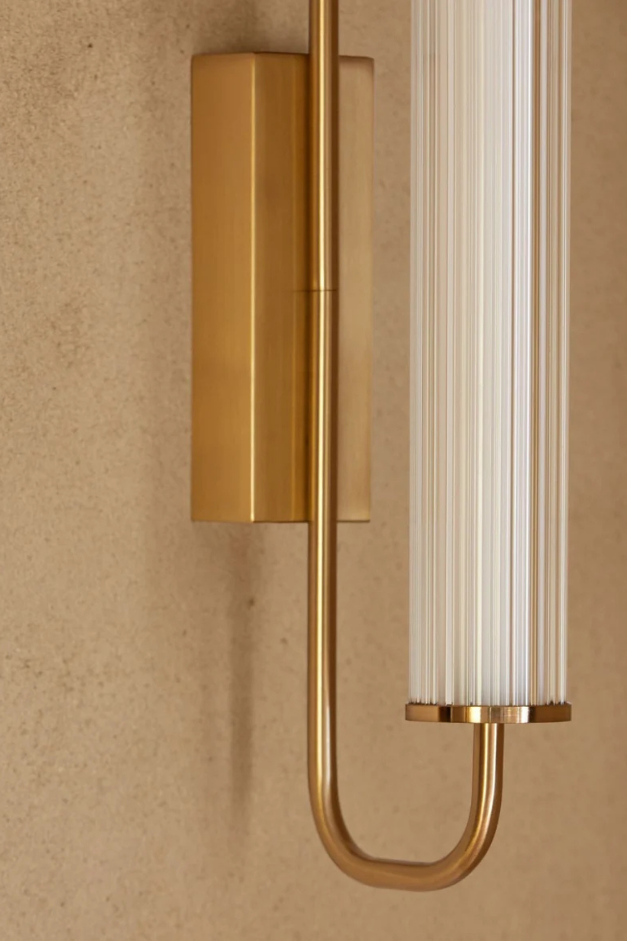 Ison Wall Light
