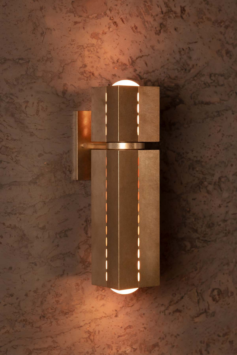 Polaris Wall Light