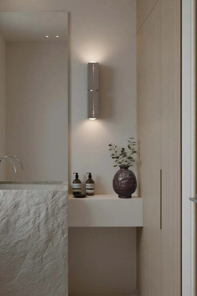 Polaris Wall Light