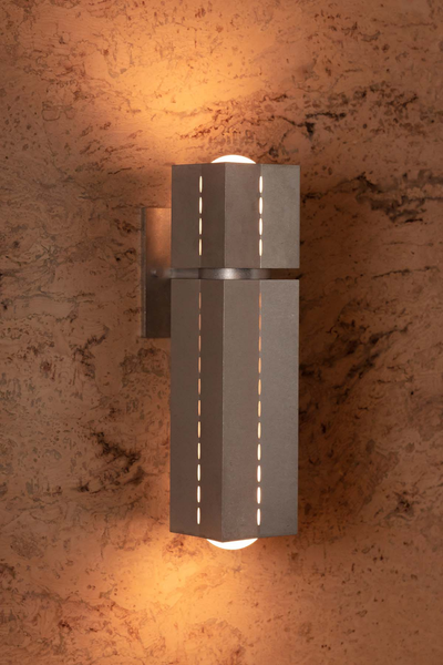 Polaris Wall Light