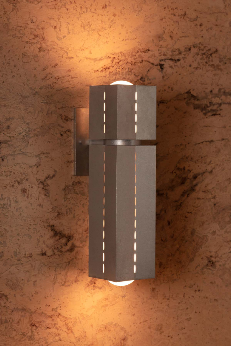 Polaris Wall Light