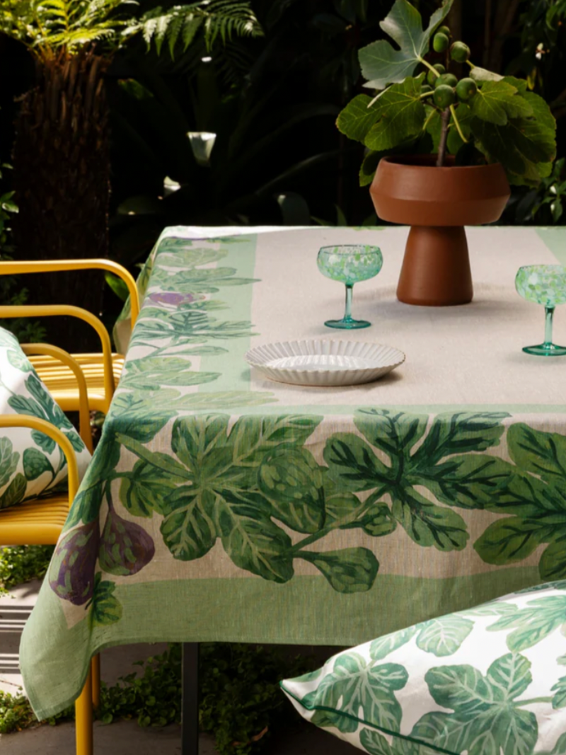 Fig Border Multi Tablecloth