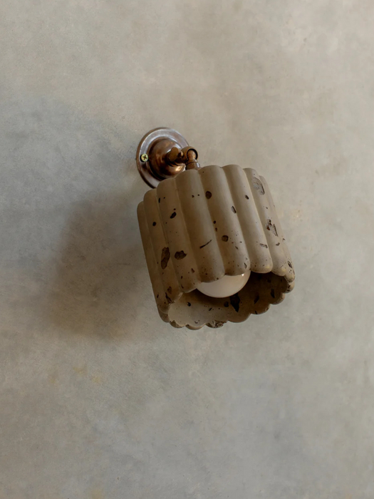 Small Fluted Wall Light with Knuckle