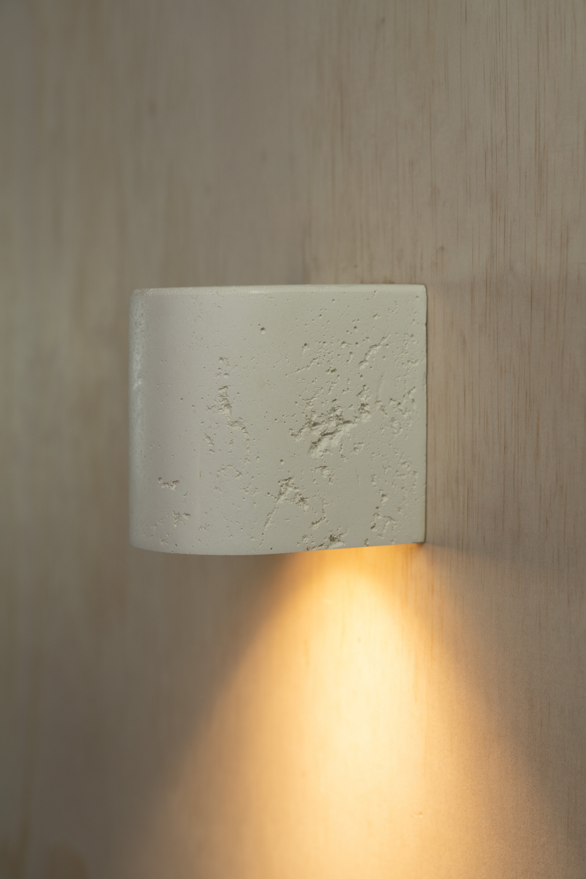 Mono Mini Wall Light – Three Balls Red