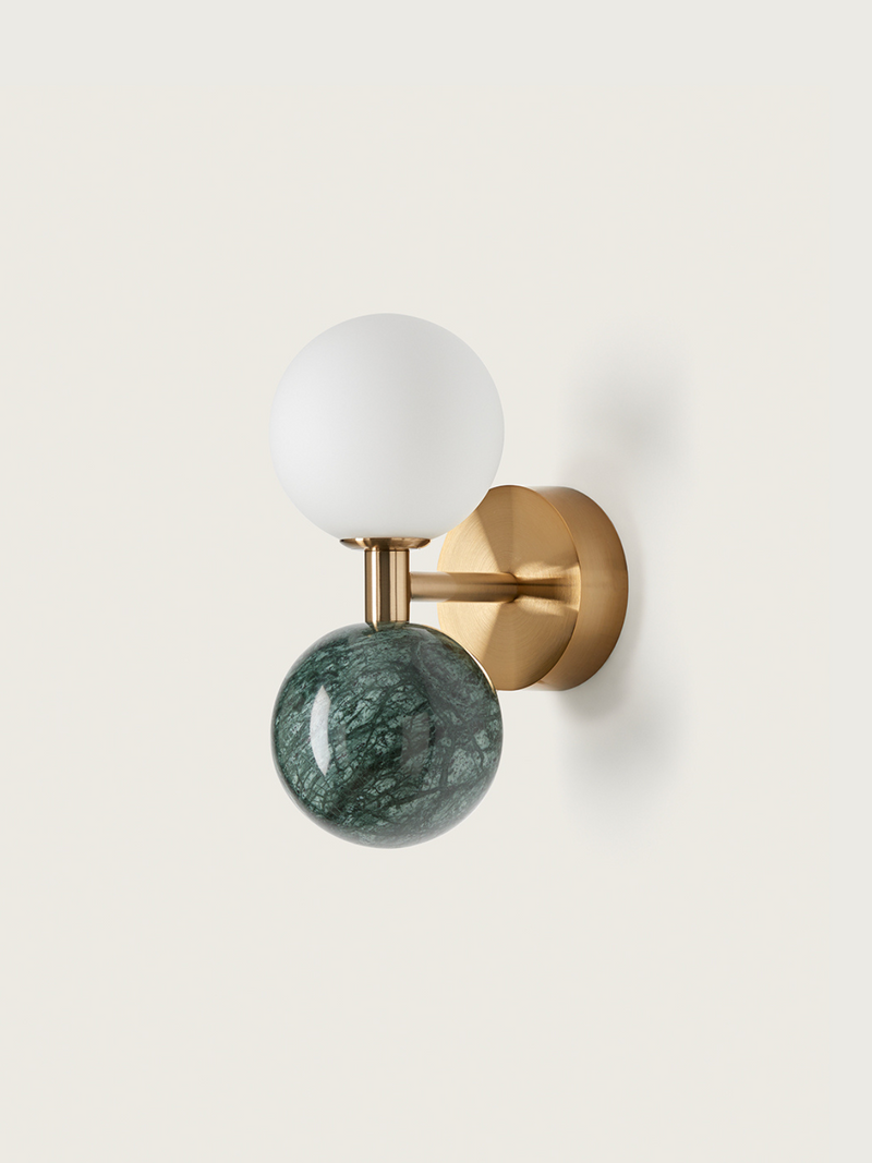 Dalt Wall Light
