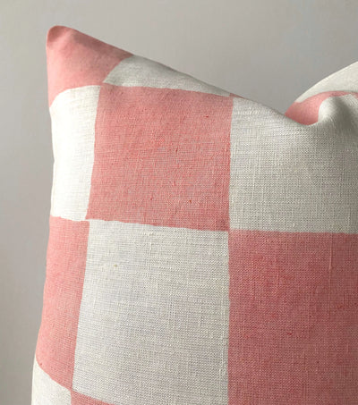 Check Mate Cushion PINK